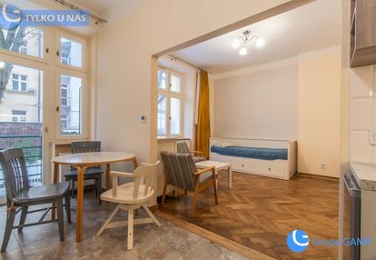 Kawalerka z otwartą kuchnia+balkon*p.inwalidów*