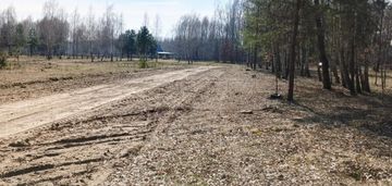 Działka budowlana przy lesie leontyna