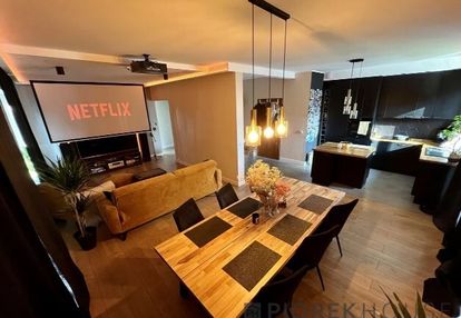 Dwupoziomowe mieszkanie w markach