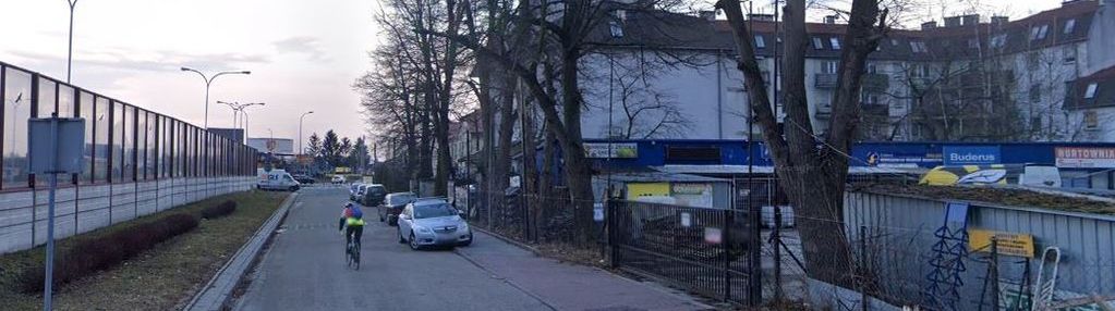 Wał miedz. przy rondzie, działka z wz na 2500m pum