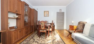 2 pok z oddzielną kuchnią