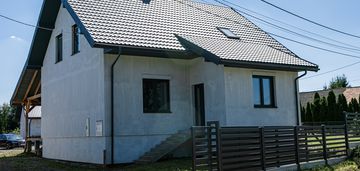 Dom wraz z działkami na sprzedaż!
