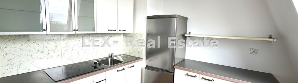 Przytulne mieszkanie 33m2 w centrum pruszkowa.