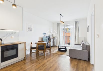 Nowoczesne 2 pokoje – apartamenty enklawa