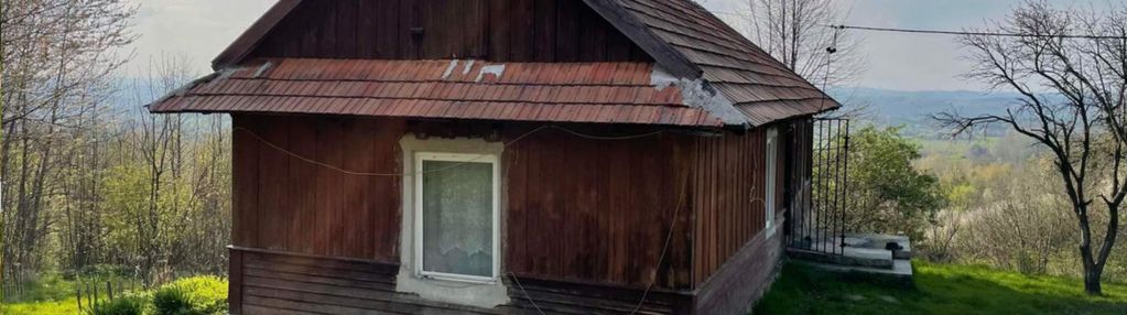 Drewniany dom  w szalowej  - okolice grybowa