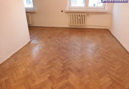 M-3 drugie piętro ul. iłżecka