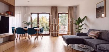 Riverview, 2 pokoje, balkon, miejsce w hali