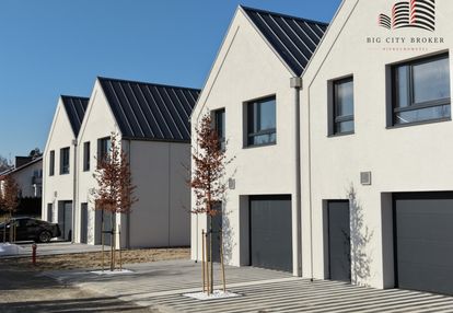 Gotowe domy na przedmieściach