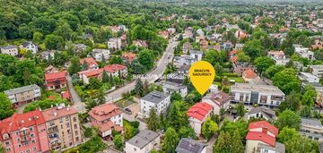 Wola justowska, bliźniak, 4 kondygnacje, piwnica