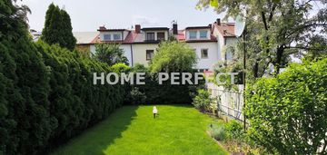 Dom z ogrodem w zabudowie szeregowej-ostra górka