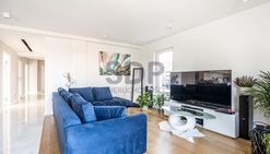Luksusowy apartament z dużym ogrodem