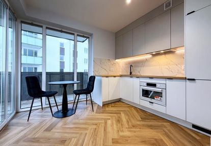 Nowe 2 pok, duży balkon, gumieńce! garaż!