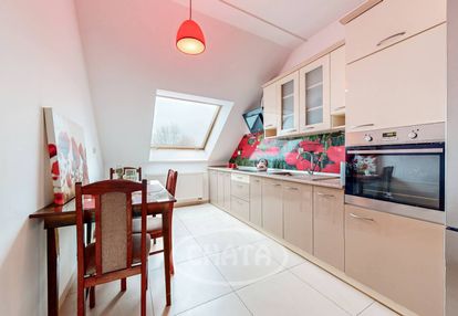 Małopolska / balkon / rozkład / garaż