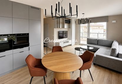 Nowy apartament z dużym balkonem | pierwszy najem
