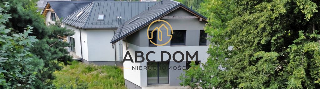 Wyjątkowy dom pod lasem z prywatną halą garażową