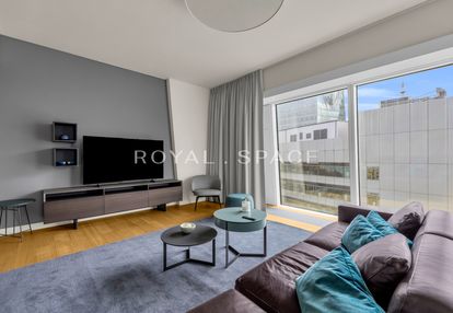 Przestronny apartament na złotej 44!