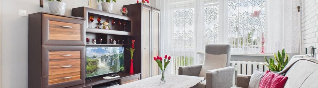 Mieszkanie 4 pokojowe o pow. 56,2m- balkon, blok