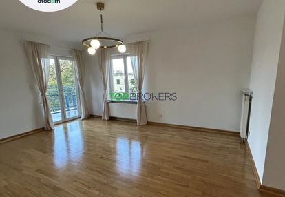 Komfortowe trzy pokoje, balkon, garaż