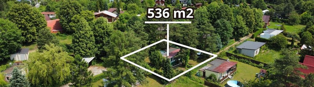 Działka 536 m² z domkiem – blisko jeziora