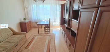 Mieszkanie 2 pokoje, na stoku, loggia.