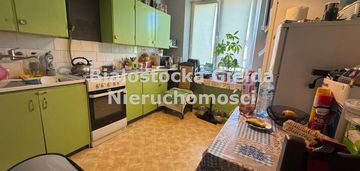2 pokoje iii piętro pow.48,82m2 ścisłe centrum.