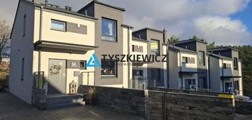 Ostatni szereg: skrajny. straszyn