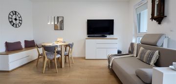 Pełne słońca mieszkanie z balkonem 9 m²