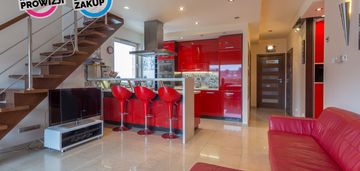 Dwupoziomowe, 4 pokojowe mieszkanie z tarasem