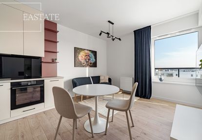 W pełni wyposażone | wysoki standard | balkon