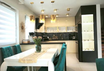 Dwupoziomowe 105 m² | 4 sypialnie | 2 balkony
