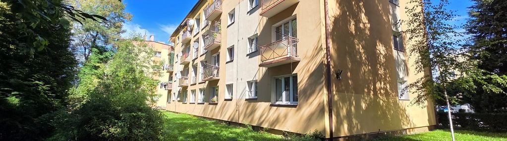 Kawalerka z balkonem do remontu - bielsko- biała