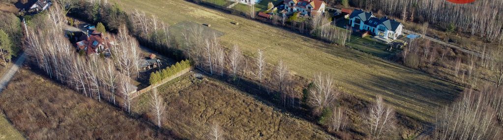 Działka pod budowę domu dla osób ceniących ciszę.