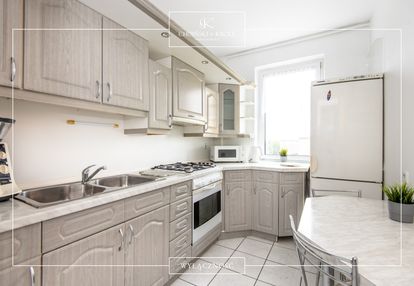 Przestronne mieszkanie z loggią | 3 pokoje | r