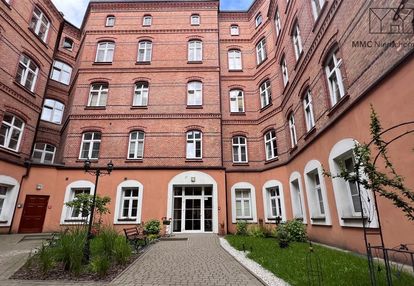 Kawalerka w centrum chorzowa czynsz 160 zł