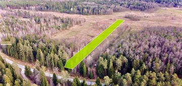 Działka w środku lasu z wz | wolaniny