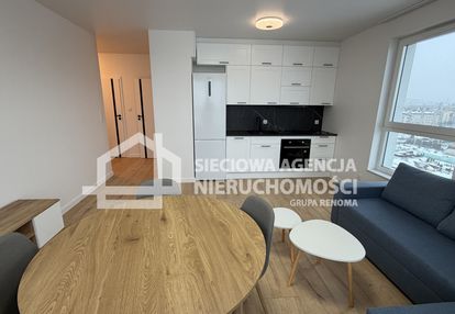 Nowe 3-pok.mieszkanie w redzie-niebieski bursztyn