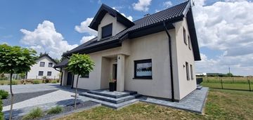 Dom na sprzedaż w miejscowości czastary.
