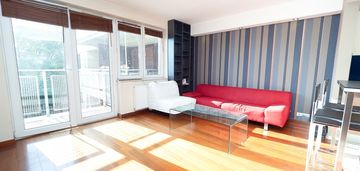 49m2, 2pok. radzikowskiego|piwnica|miejsce post.