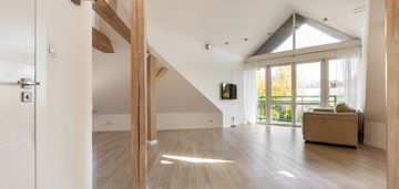 Nowoczesny loft w spokojnej okolicy - gdynia