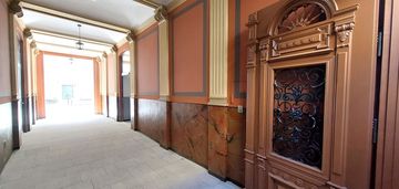 Winda, budynek premium