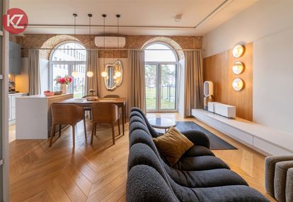 Luksusowy dwupoziomowy apartament z ogródkami piła