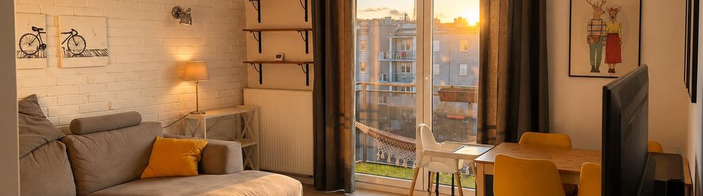 Komfortowe, 2-pokojowe mieszkanie z balkonem – nowe miasto,