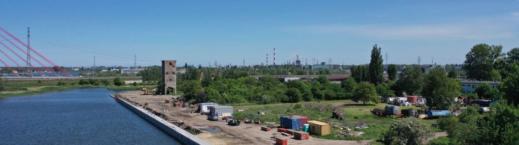 1 ha z dostępem do nabrzeża, gdańsk