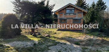 Działka ogrodowa z rozpoczętą budową domu grzybowo