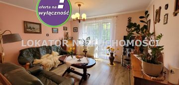 Kaczory, mały i zadbany domek