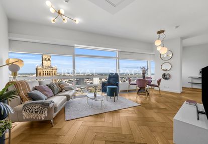 Złota 44 | luksusowy apartament na 37. piętrze!