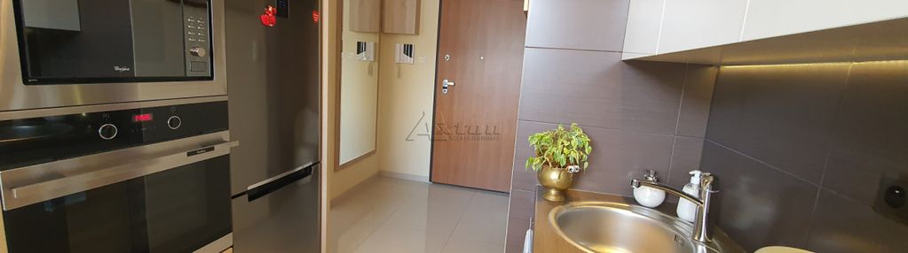 Stan idealny, garaż podziemny