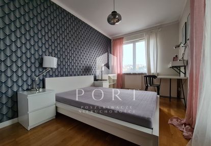 Wygodne mieszkanie z tarasem - budynek altus.