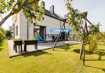 Wyjątkowy bliźniak z ogrodem i panoramą okolicy