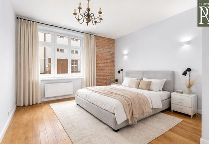 Dwupokojowe w ścisłym centrum krakowa w kamienicy!